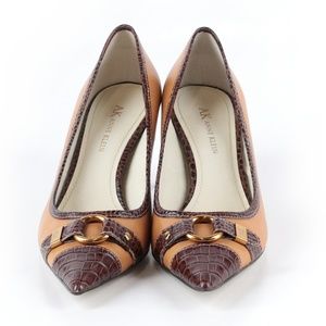 AK Anne Klein Deggas Brown Leather Pointed Cap Toe